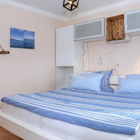4 Modern Und Stilvoll Mit Balkon In Strandnaehe