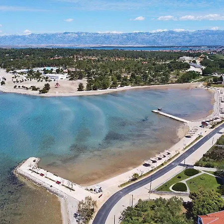 4 Modern Und Stilvoll Mit Balkon In Strandnaehe *