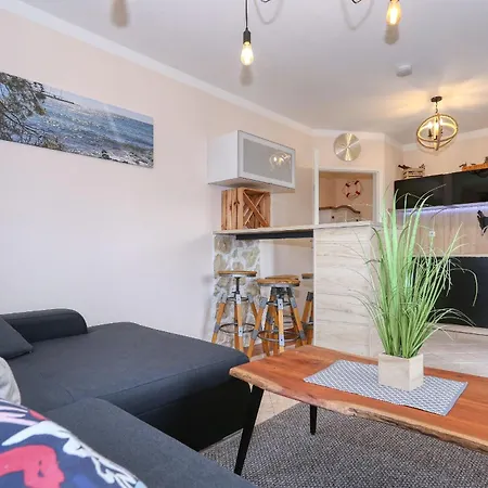 4 Modern Und Stilvoll Mit Balkon In Strandnaehe Διαμέρισμα *