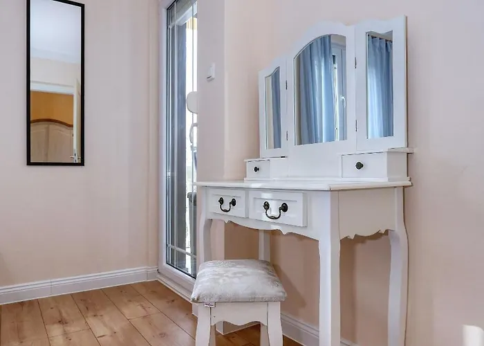 Διαμέρισμα 4 Modern Und Stilvoll Mit Balkon In Strandnaehe *